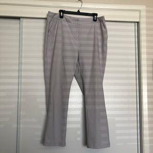 Amanda & Chelsea cropped/ankle grey dress pants